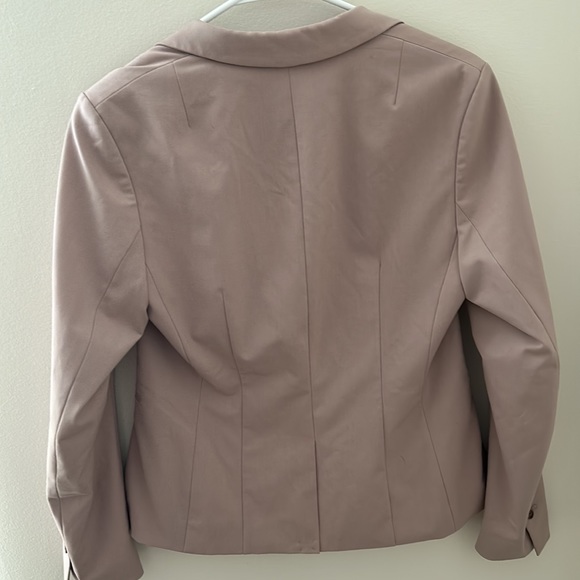 H&M Blazer - Picture 6 of 6